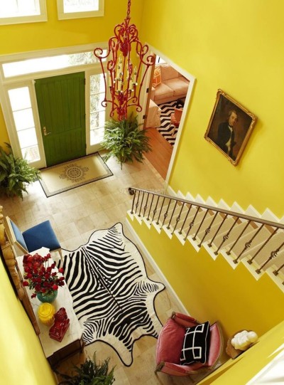 黄色复式北欧风格玄关楼梯装修图